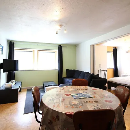 Au Pied Des Pistes Avec Parking - Fr-1-415-206 Apartamento